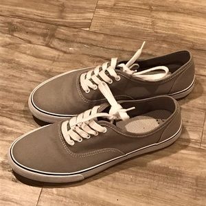 A new day Flat tennis shoes